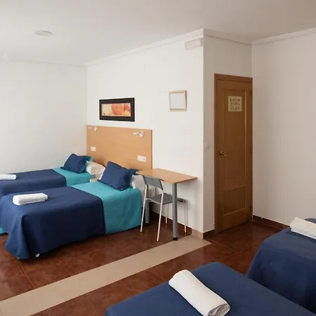 Hostal Mitre Paterna-3